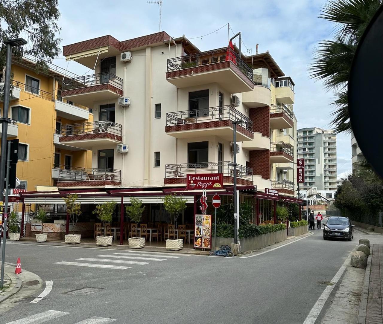 Hotel Dollari Kryemedhej Exterior photo
